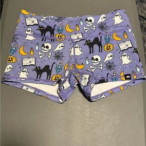 WODBOTTOM spooky shorts size M 2.5”